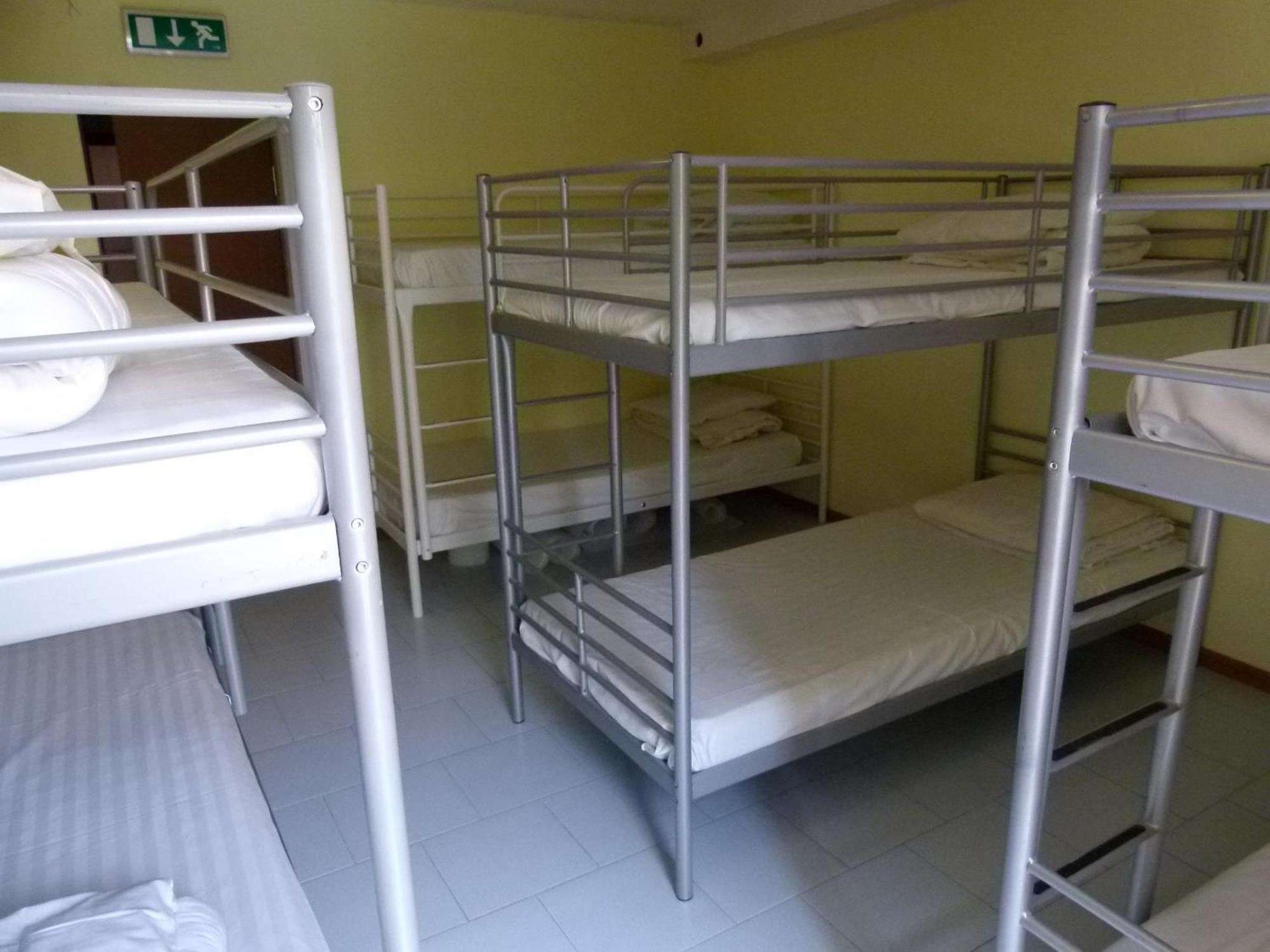 Why Me Eco-Friendly Hostel Τυφλίδα Εξωτερικό φωτογραφία