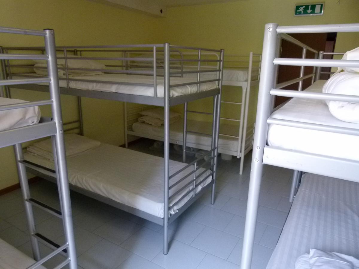 Why Me Eco-Friendly Hostel Τυφλίδα Εξωτερικό φωτογραφία