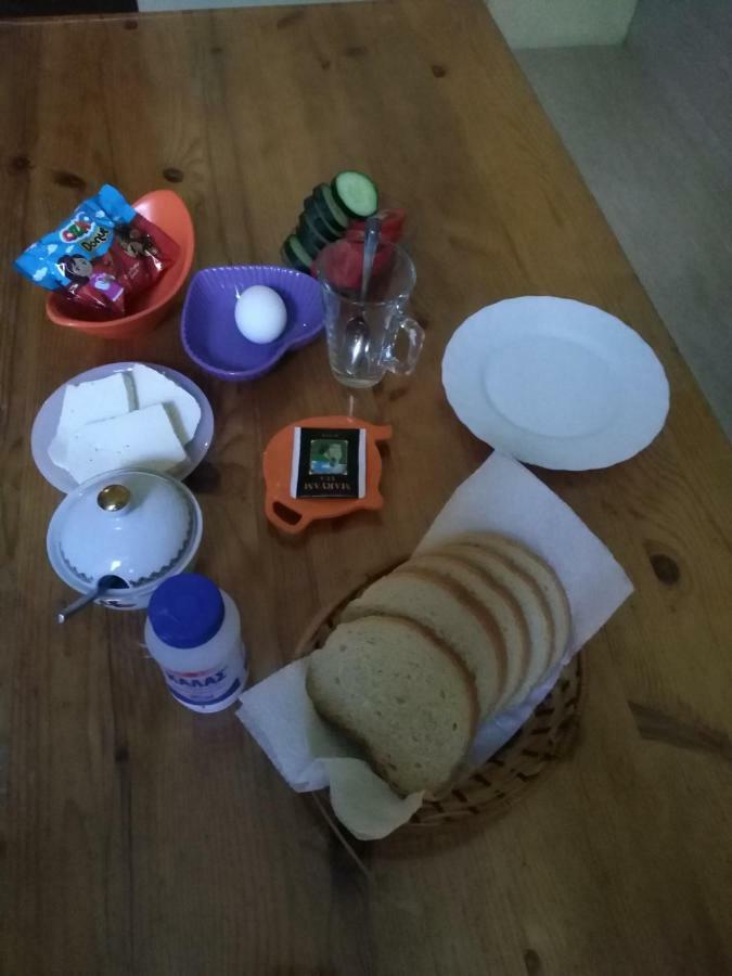 Why Me Eco-Friendly Hostel Τυφλίδα Εξωτερικό φωτογραφία